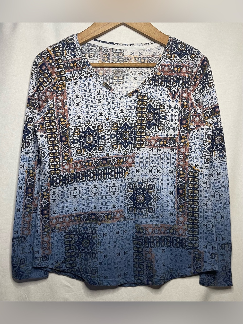 Sonoma Blue Geometric Patterned V-Neck Long Sleeve Top